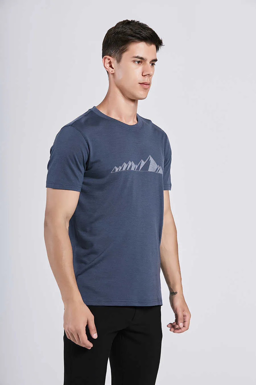 Mannen Merino Wol T-shirt 100% Shirts Zachte Sneldrogende Vocht Wicking Geur Weerstand Size S-XL 170G 210714