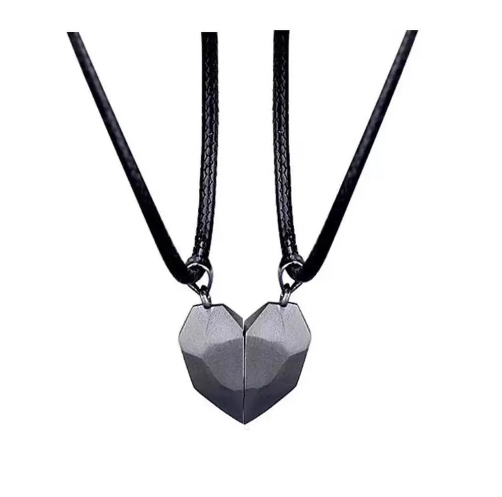 Chiusure magnetiche Coppia Collana Amanti in acciaio inossidabile Ciondolo cuore donne Uomini Regalo di San Valentino 2 pezzi