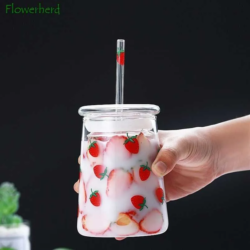 Miljövänlig vattenflaska med halmporslin Glas Jordgubbar Stor kapacitet Värmebeständig kopp med lock Glassbottle Drinkware 210610