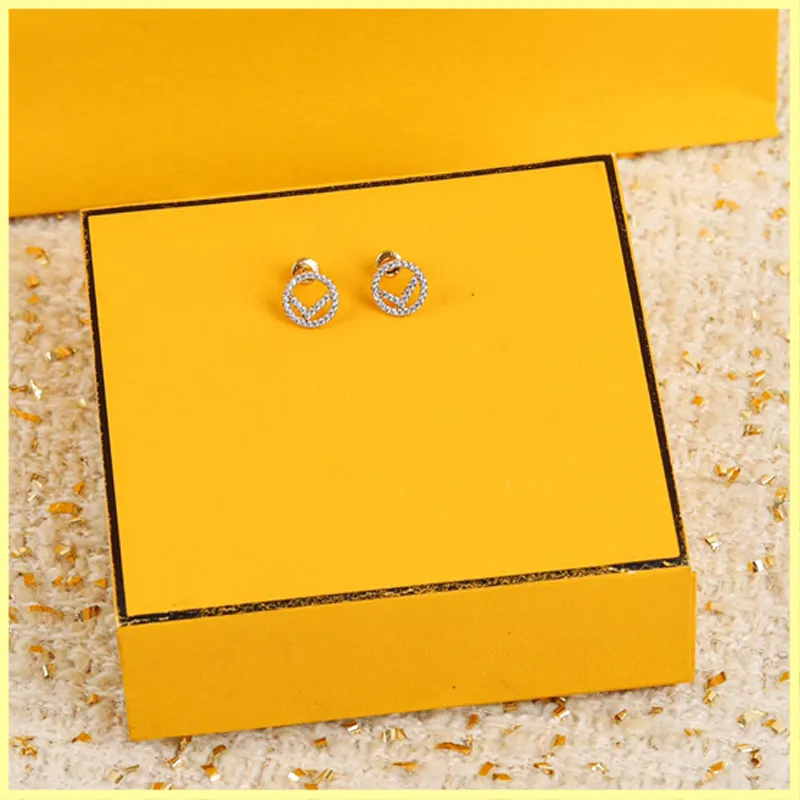 Modne złote kolczyki Projektanci Diamentowe kolczyki stadninowe F For Lady Women Party Miłośnicy ślubne Biżuteria 925 Silver 23002