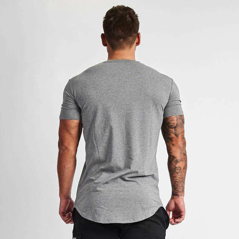 MuscleGuys Effen Kleding Fitness T-shirt Mannen O-hals T-shirt Katoen Bodybuilding Tee Shirts Slim Fit Tops Gyms Tshirt Homme 210629