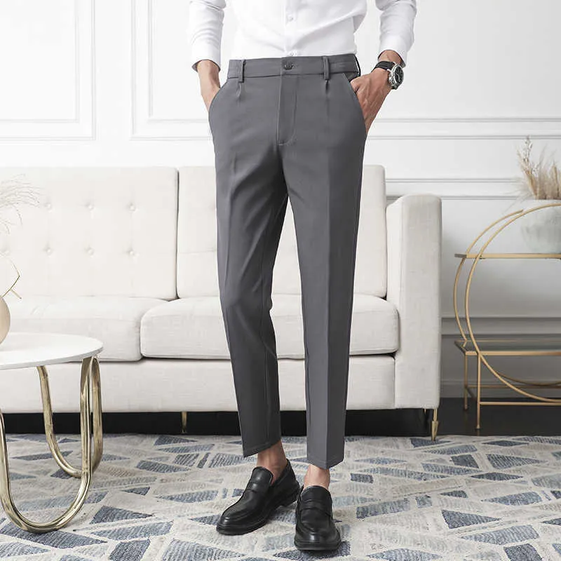 Pantaloni eleganti da uomo in tessuto non stirabile slim dritti nero albicocca grigio scuro pantaloni casual da uomo business pantaloni piccoli piedi 210715