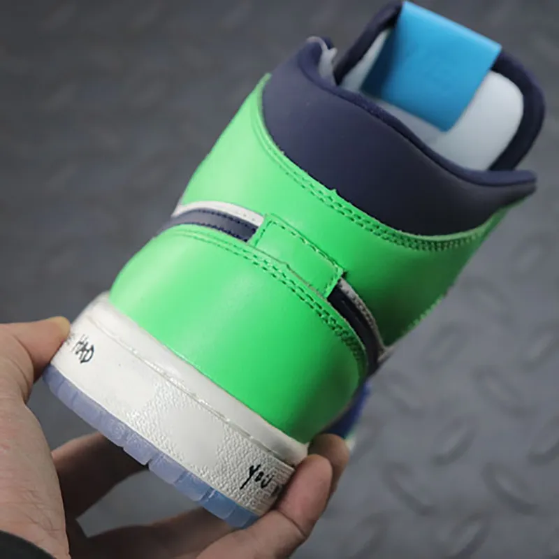High quality series non-slip wear resistant men's basketball shoes mandarin duck splicing woman sneaker casual shoe