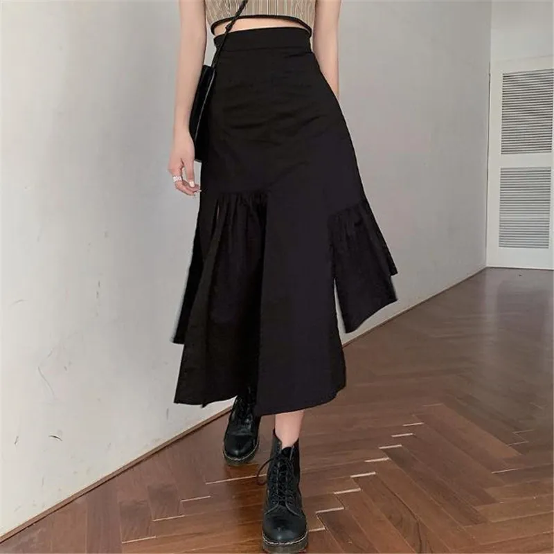 Cargo noir Punk taille haute Streetwear gothique irrégulière fendu jupe Midi ample femmes coréennes Harajuku gris jupe plissée 210421