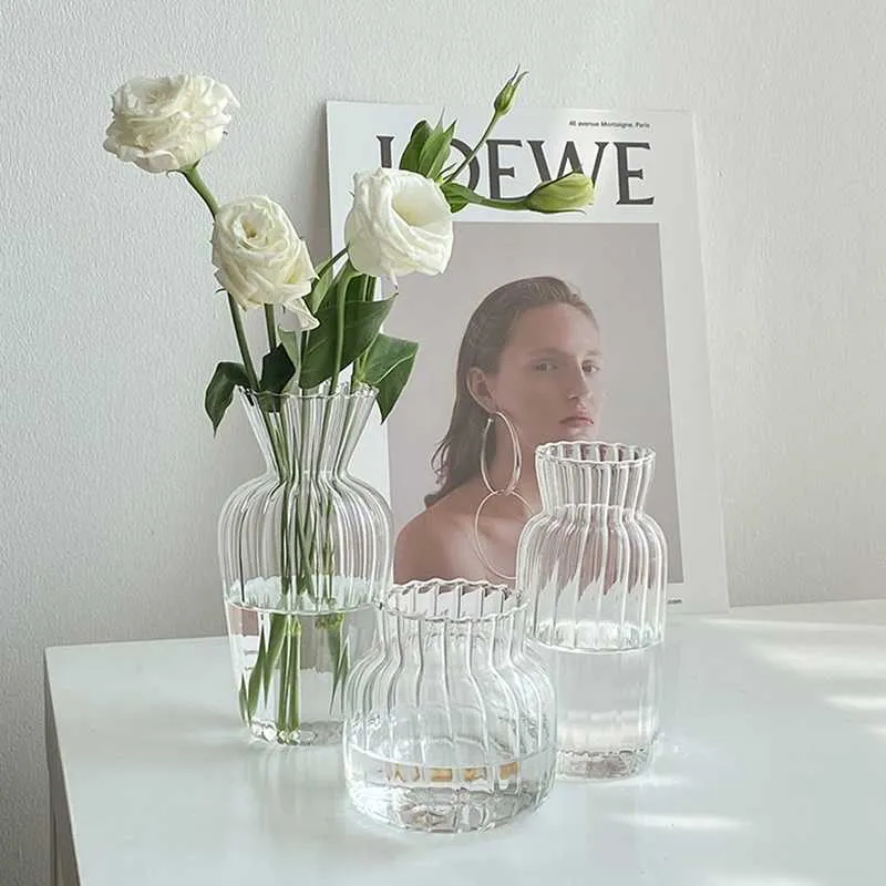 Vaso di fiori in vetro nordico Bottiglia di bolle a forma di bottiglia di fiori Decorazioni la casa Vaso idroponico trasparente creativo Decorazioni la tavola di nozze 210623