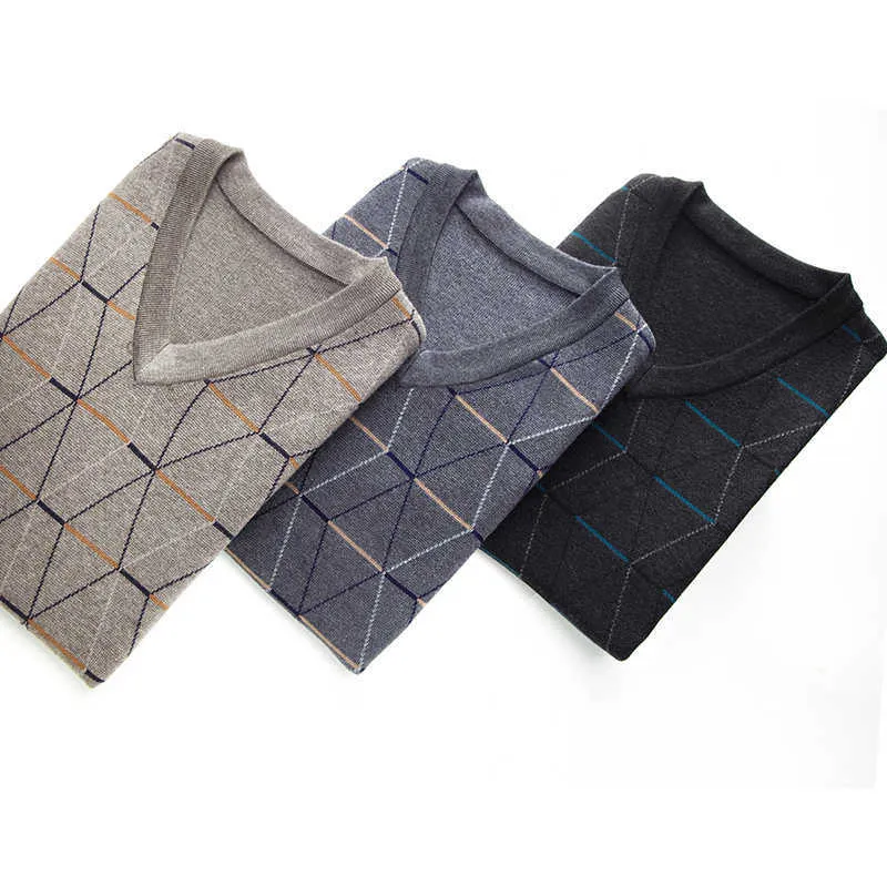 Mode Marke Pullover Für Herren Pullover V-ausschnitt Slim Fit Jumper Stricken Dicke Warme Herbst Koreanische Stil Casual Kleidung Männer 210909