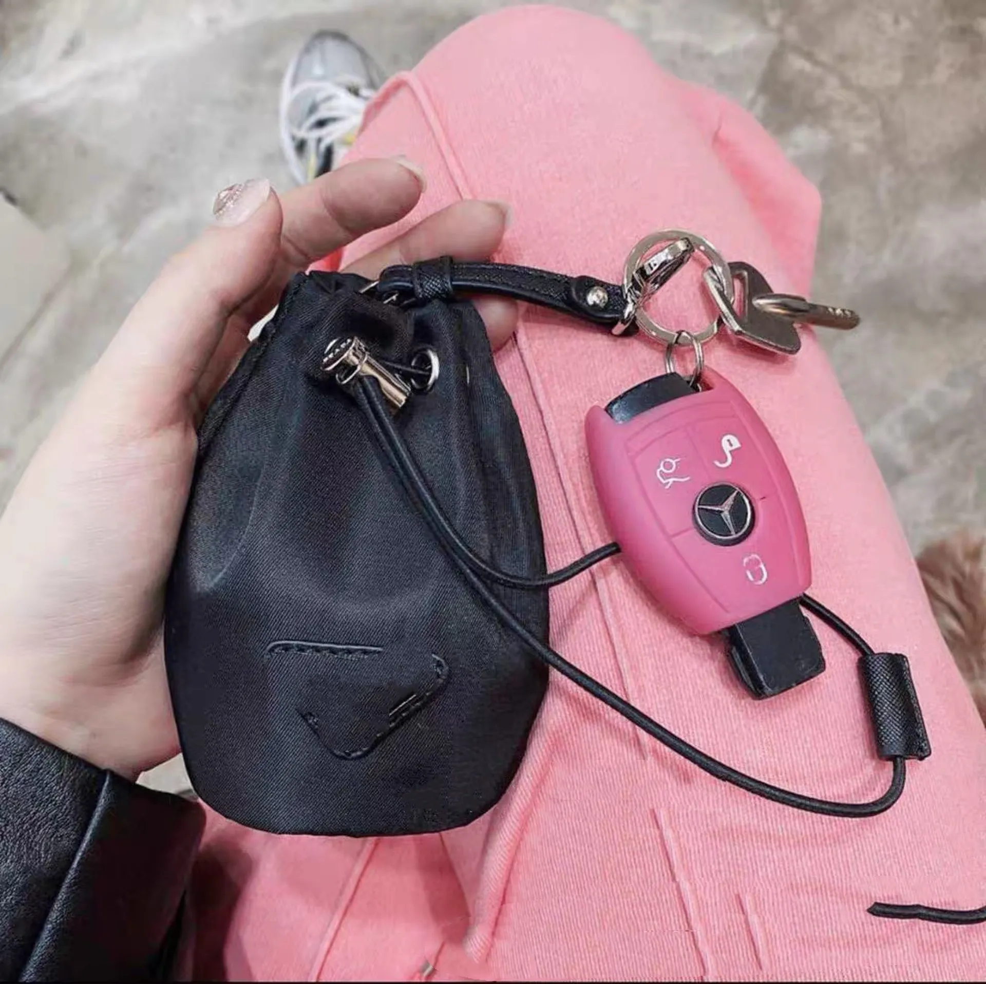 Designer filles sacs à main femme luxe décontracté Bunch poche dame clé zéro portefeuille mode enfants une épaule sacs F154