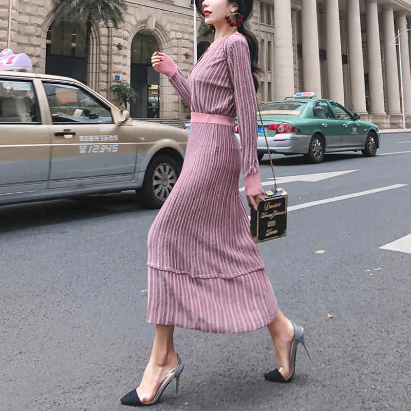 PERHAPS U Women Lurex Knit Black Pink V Neck Full Sleeve Cardigan Maxi Long Skirt Solid Two Pieces Set T0012 210529