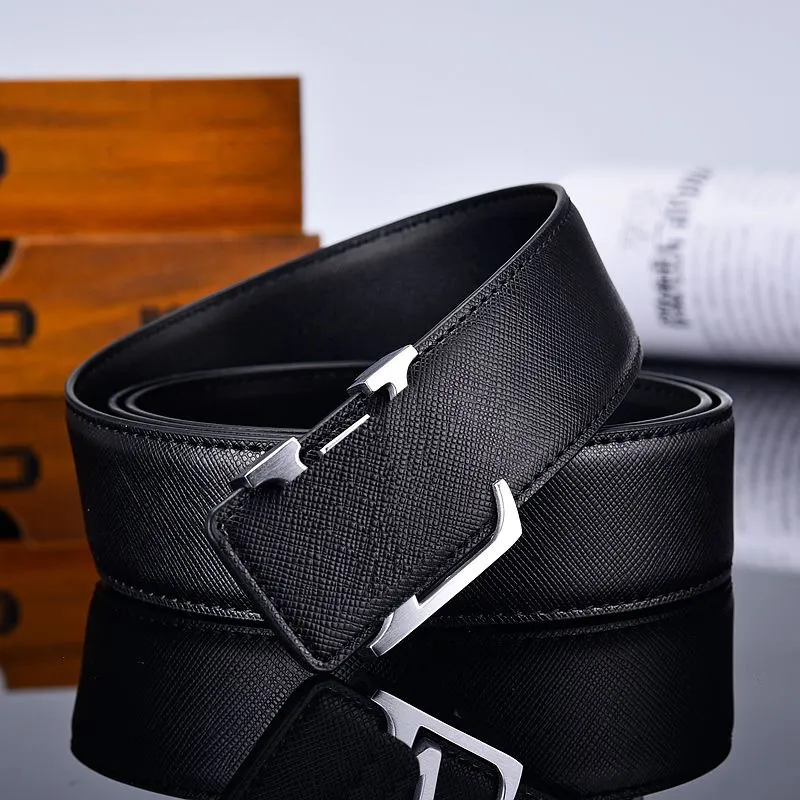 2021 Fashion Luxury Men Designers Belt Alloy V Buckle Belt Hoge kwaliteit echte lederen tailleband259w