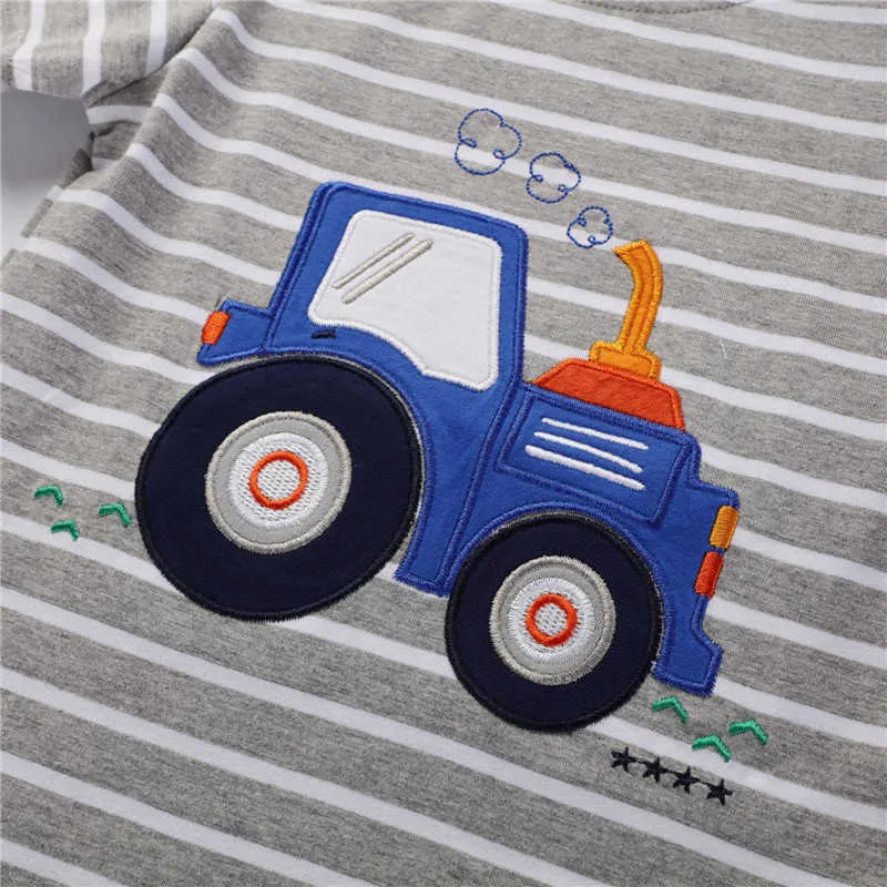 Hoppmätare Pojkar Bomullstoppar för sommar Barnkläder Säljer Stripe Applique Tractor Kids T Shirts 210529