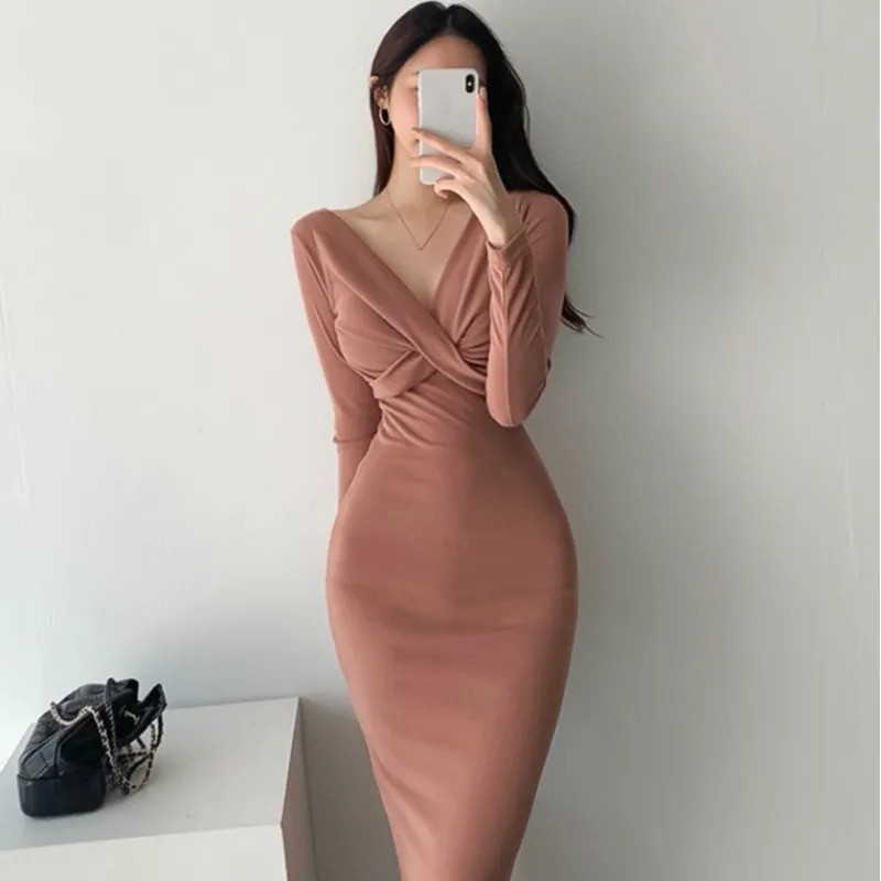 EZGAGA Seksi Düşük Kesim MIDI Parti Elbise Kadınlar Sonbahar Yeni Criss-Cross Dantelli V Yaka Bayanlar Bodycon Elbise Zarif Vestidos Feminino 210430