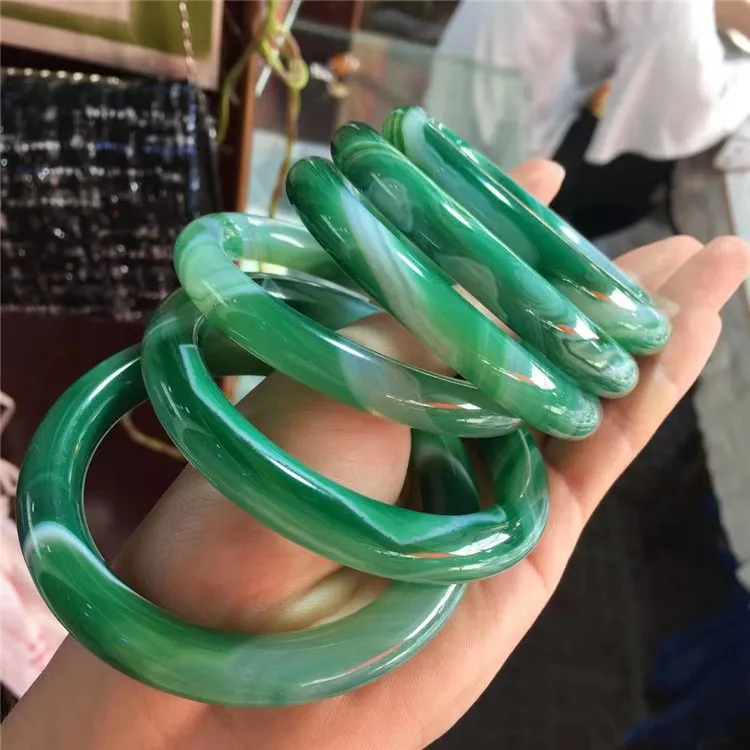 Fornecimento de joias Jade Seda Jade Ágata Jade Pulseira Cilíndrica Feminina Bangle1703436