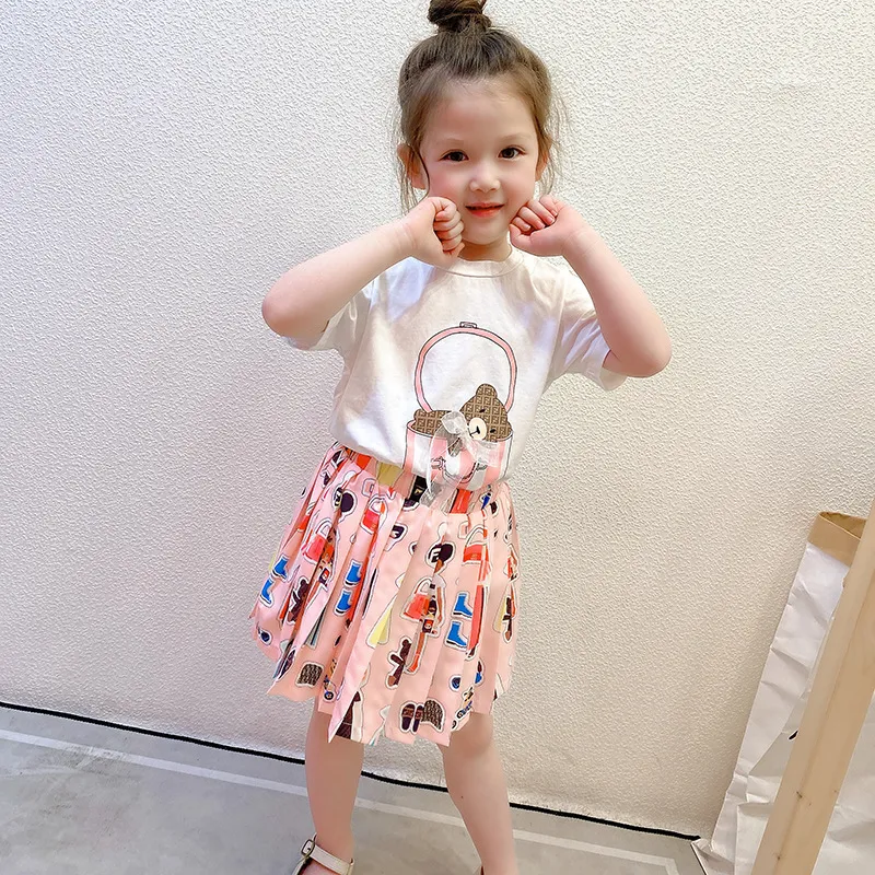 2021 Girls Designer Princess Dress Summer Cartoon Short Sleeve Pleated Dresses Little Girl Stitching Round Neck Casual Party Clothes S1006