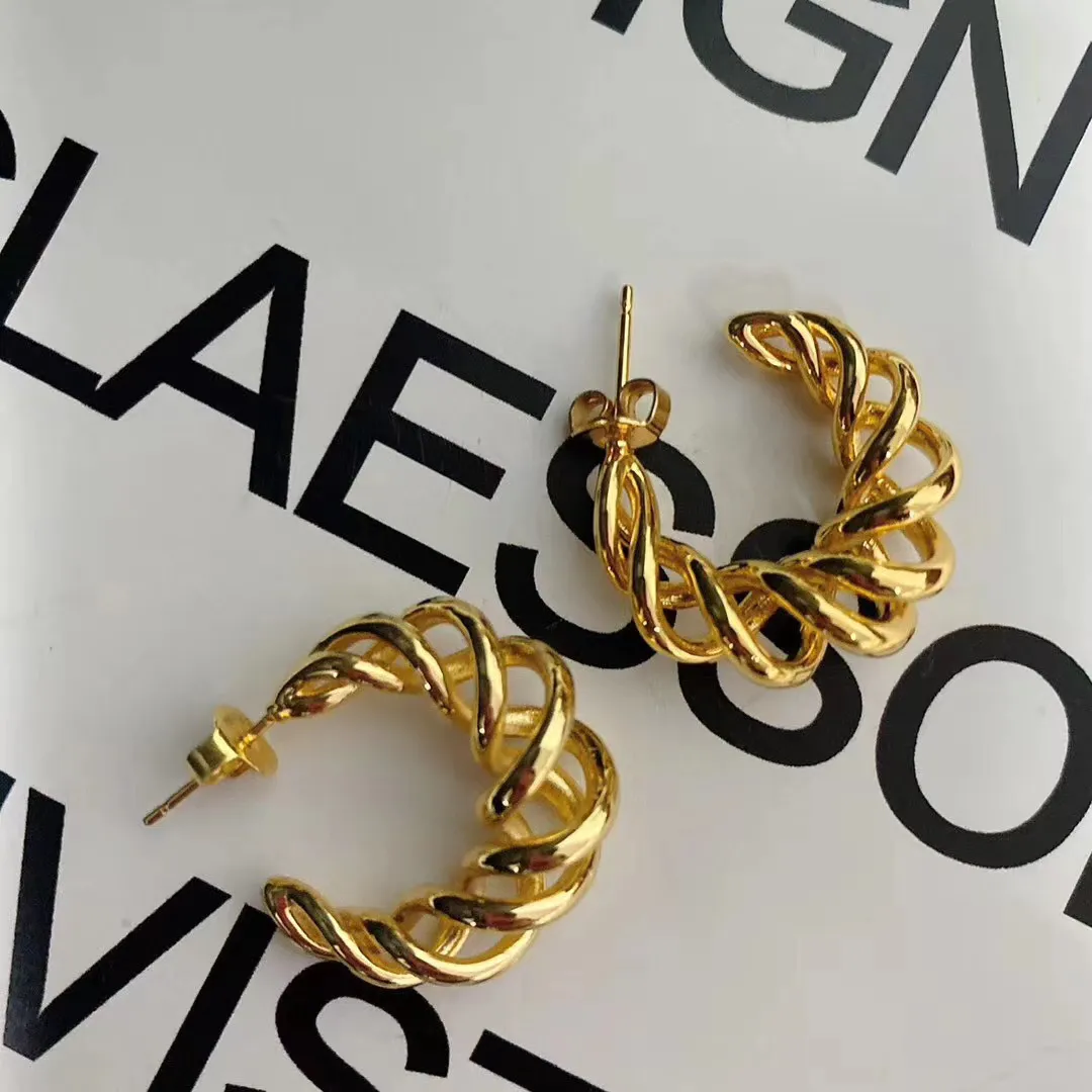 Korean Office Career Luxury Hollow brand vintage twisted hoop stud chunky earrings charm women suits spring aros