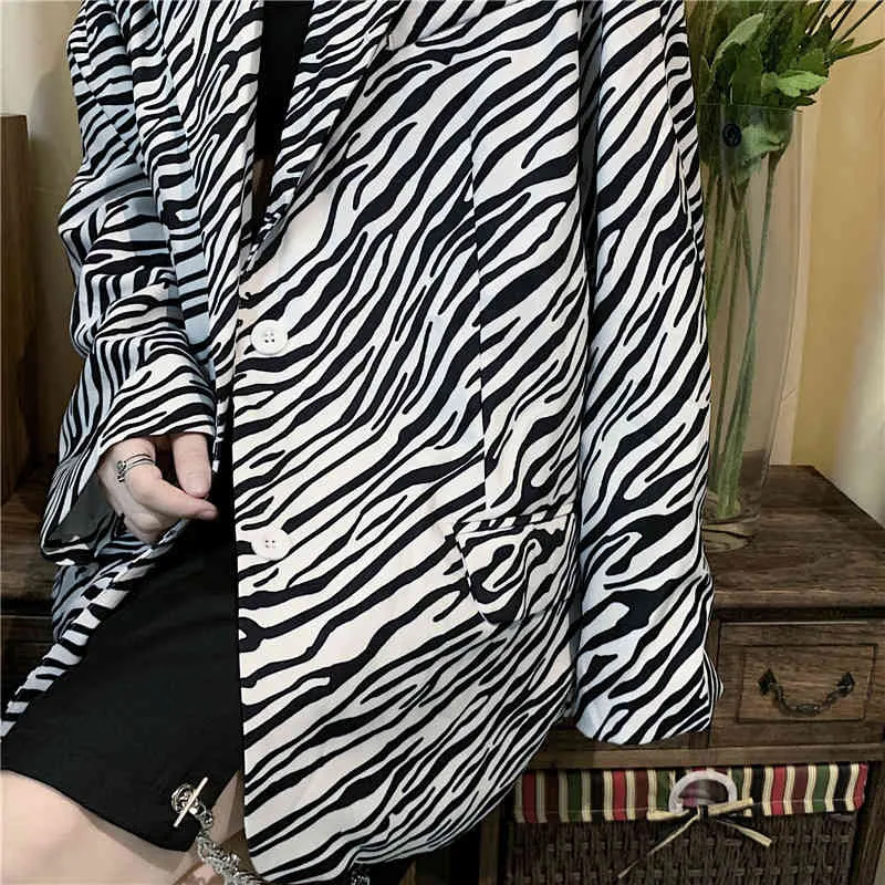 Korobov Sonbahar Kış Yeni Chic Kadın Ceket Vintage Streetwear Suit Ceket Harajuku Zebra Desen Kadın Mont 210430