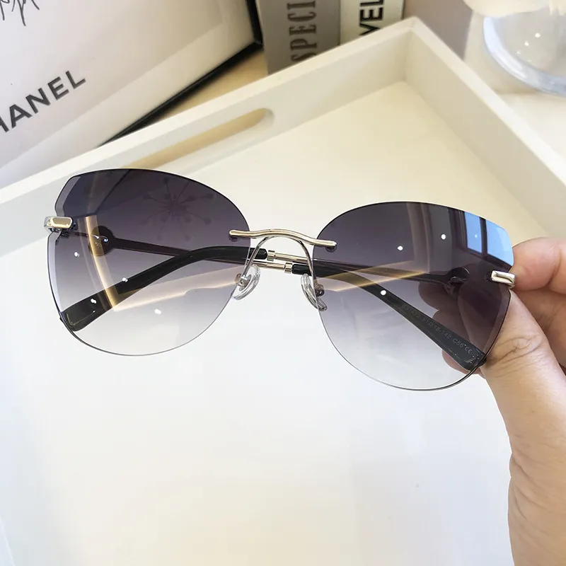 Mode sans monture Cat Eye lunettes de soleil femmes 2020 marque de luxe marron bleu dégradé lunettes de soleil noir coeur décoration plage lunettes