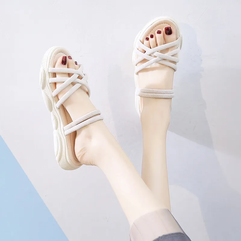 Weibliche Schuhe Med auf einem Keil Hausschuhe Frauen Sommer Beige Heeled Sandalen Flock Plattform Slides Mode Dame 2021 Schwarz Weiche Flache L Y0406