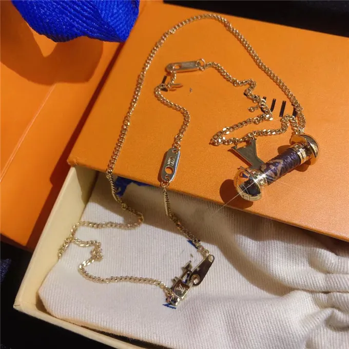 Love Necklace Women Chain Orbit Clavicle Pearl Choker Collane gioielli Designer di gioielli di marca Jewelrys
