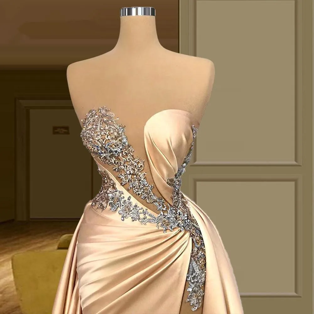 2023 champanhe ouro vestidos de noite sexy ilusão bainha longo vestido de baile applique beading alta divisão cetim vestidos de festa com overski262t