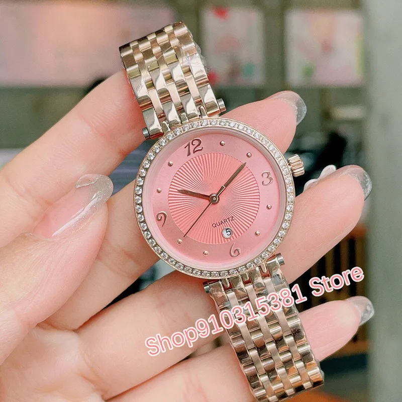 Mulheres Clássicas Geométricas Diamante Relógios Rosa Ouro Número de Aço Inoxidável Data WristWatch Feminino Quartz Clock 30mm