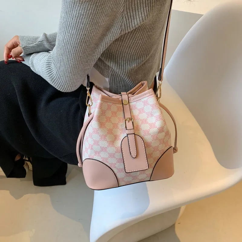 Tägliche Tasche Damen S 2021 Umhängetasche Neue hochwertige Schultertasche mit großer Kapazität Internet Celebrity All-Matching Western Style Bucket Bag Fas