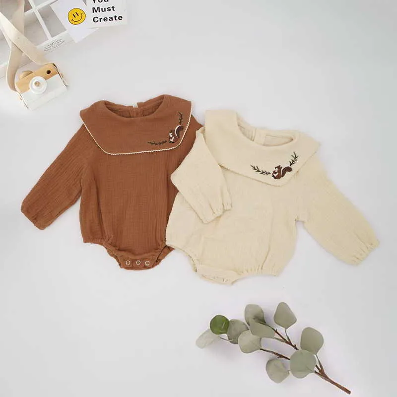Wholesale Spring Baby Girls Bodysuits Soild Colour Cartoon Squirrel Long Sleeve Corduroy Romper born Clothes E64 210610
