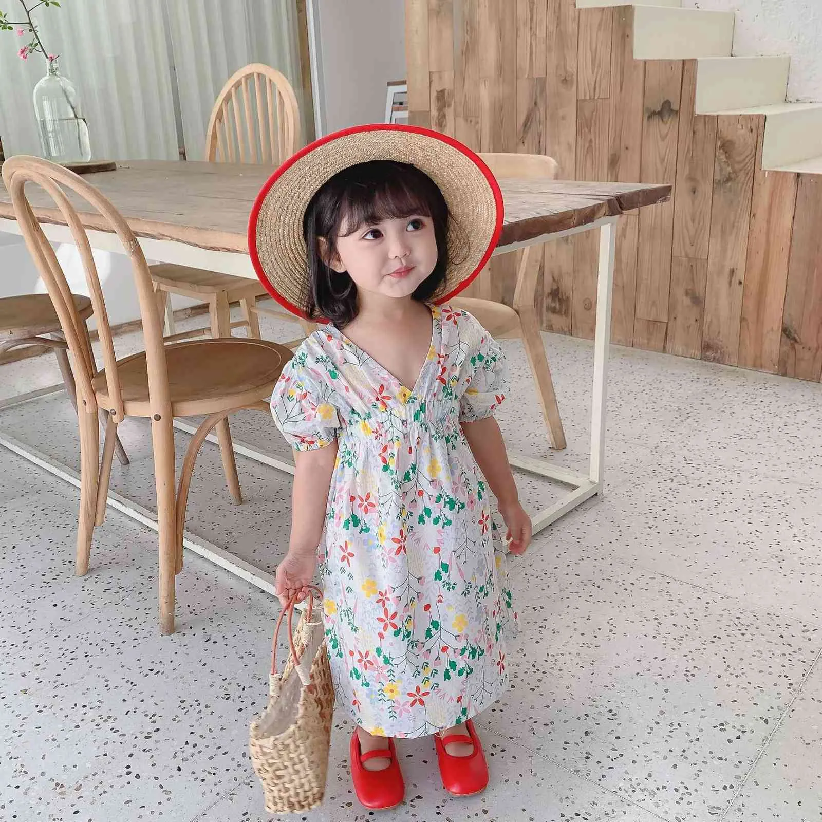 Yaz Kore Stil Bebek Kız Elbise Çiçek Pringting Yürüyor Çocuk Giysileri Parti Günlük Elbise 210528