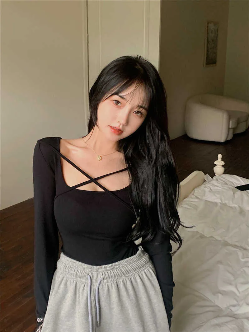 Knitted T Shirt Women's Spring Summer Tops Thin Cross Square Neck Sexy Tight Short Bottomed TShirt Pink Long Sleeve Tees QY74 210603
