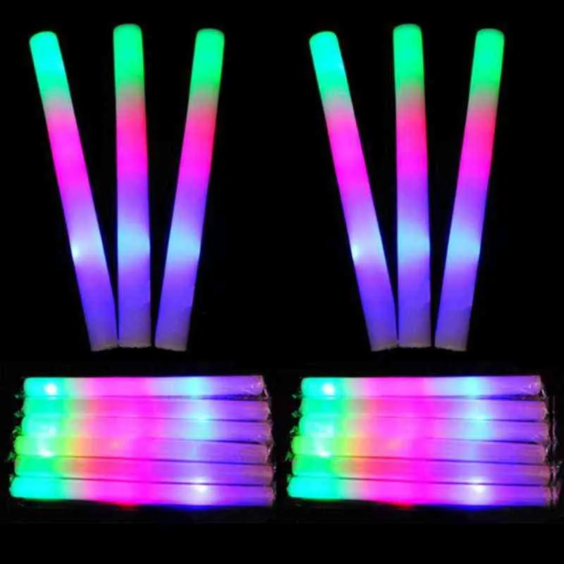 Light-Up Foam Sticks LED 소프트 배턴 랠리 레이브 글로우 완드 축제를위한 멀티 컬러 치어 플래싱 튜브 콘서트 Y220105277H