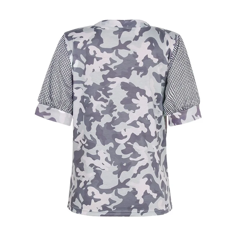 T-shirts de mode Femme Summer Camouflage Imprimer V Cou Tops Plaid Patchwork Lanterne à manches courtes Femmes T-shirt Casual Loose Tees 210412