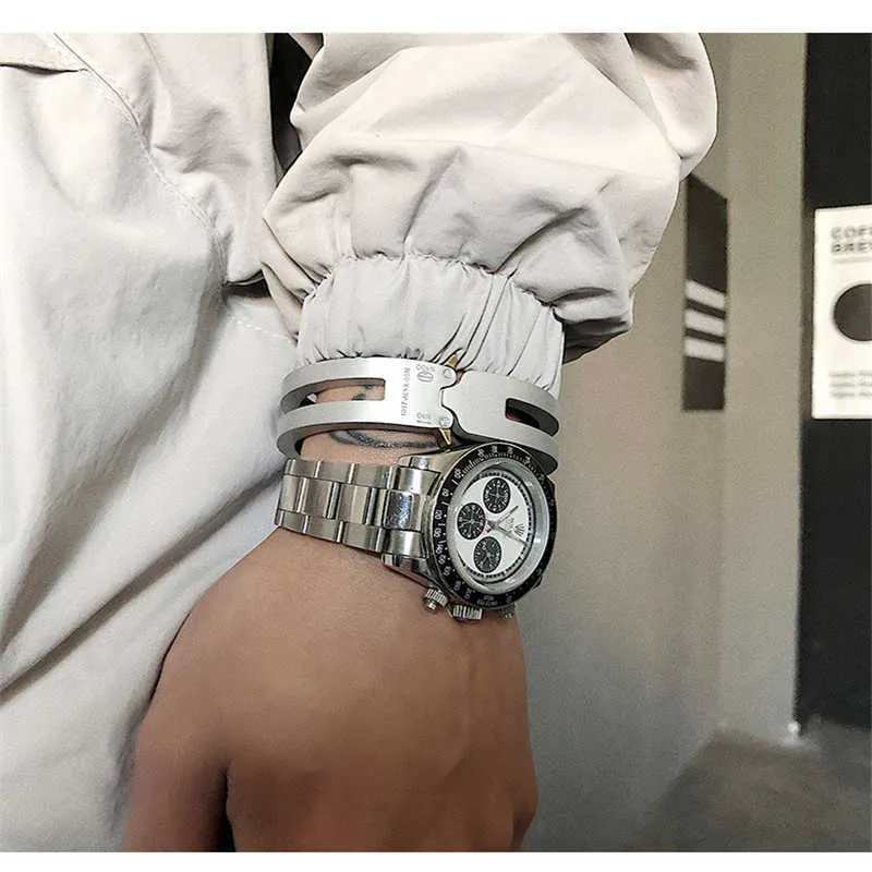 2021 Nieuwe alyx armband ttitanium legering 11 Hoge kwaliteit Versietrack unisex alyx hiphop manchet armbanden 1017 Alyx 9SM 190007 Q072281836