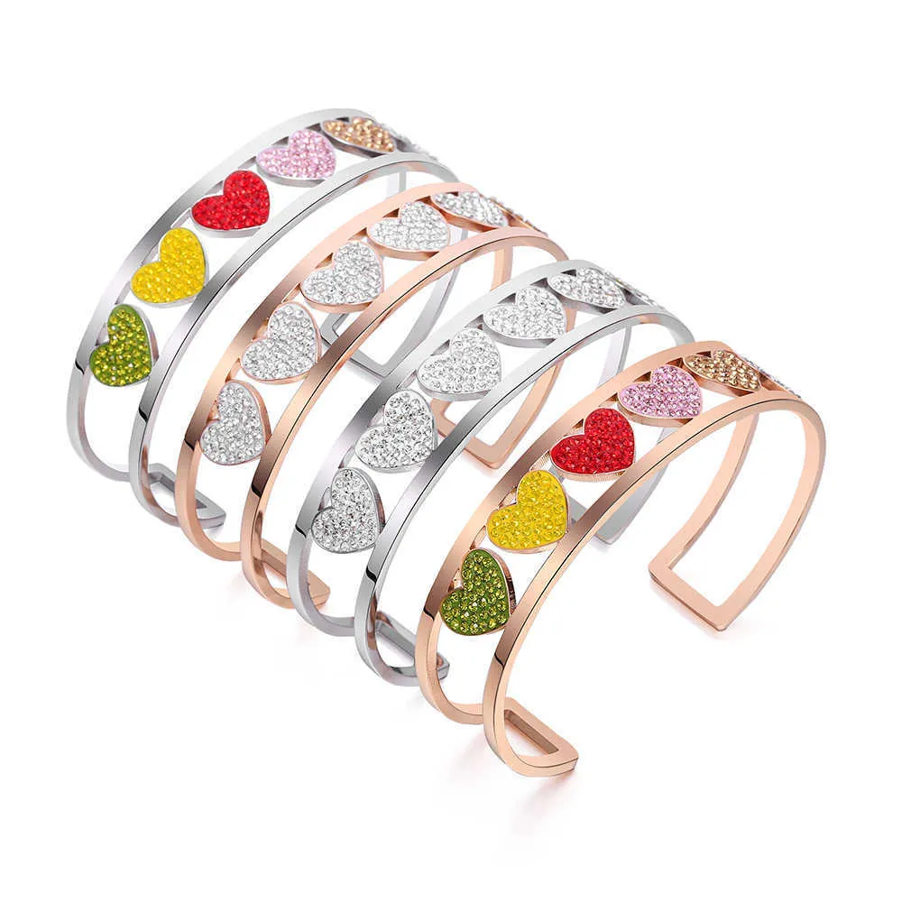 Bracelet jonc coeur creux en cristal coloré en acier inoxydable pour femme couleur or rose Saint Valentin fille bijoux accessoires Q0719