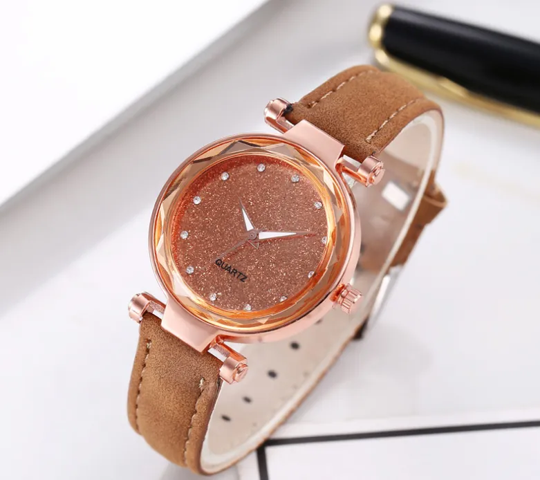 Casual Starry Sky Charming Watch Sanded Leather Strap Silver Diamond Dial Quartz Womens Watches Ladies Wristwatches Multicolor Cho2200
