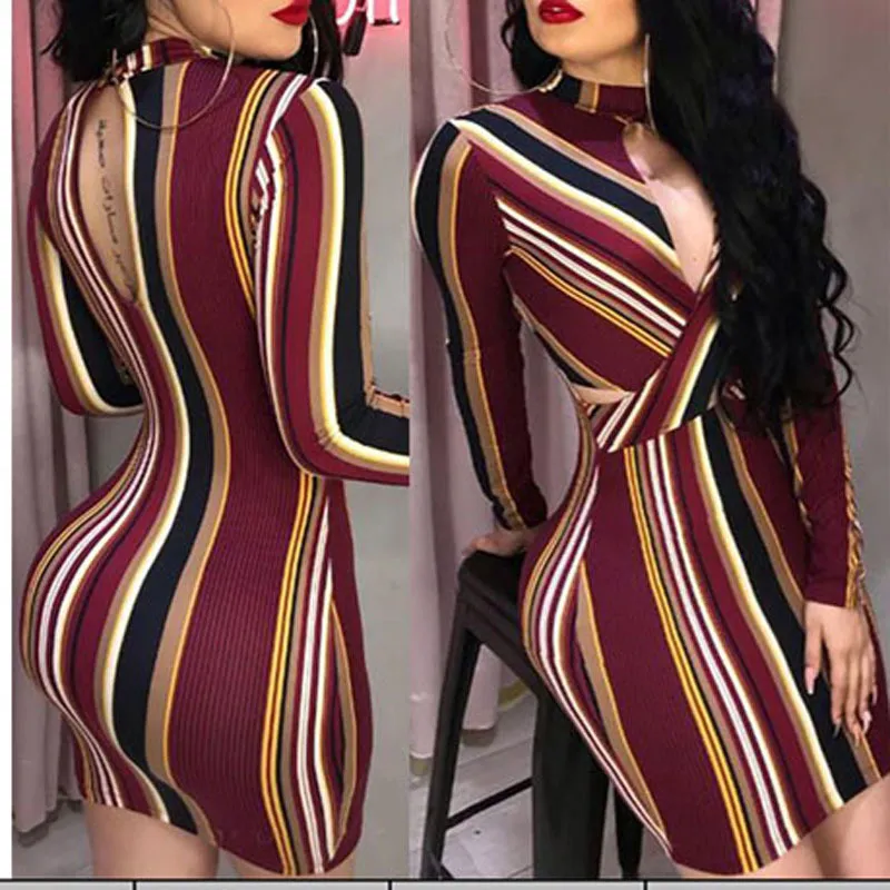 Mulheres Vestido Feminino Sexy Bodycon Party Elegante Senhoras Slim Fit Peito Aberto Halter Saco Hip Mini Listrado Noite Clubwear Roupas 210522