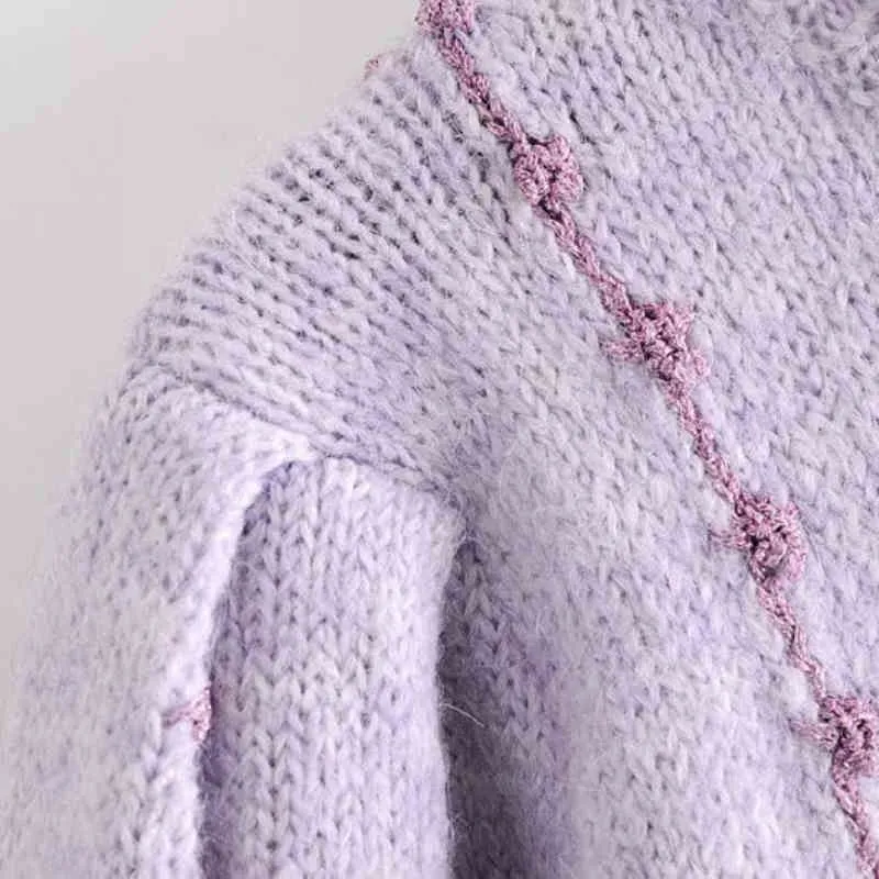 カジュアルな女性紫色のレースカラーセーターファッションレディース秋のランタンスリーブニットトップ女性甘い刺繍トップス210515