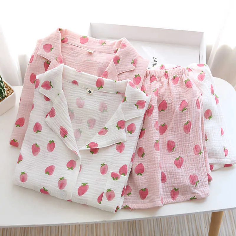 Japanischer Stil Sommer Baumwolle Kurzarm Shorts Pyjamas Anzug Frauen Doppel Gaze süße Erdbeere dünn Home Service Frauen 210622