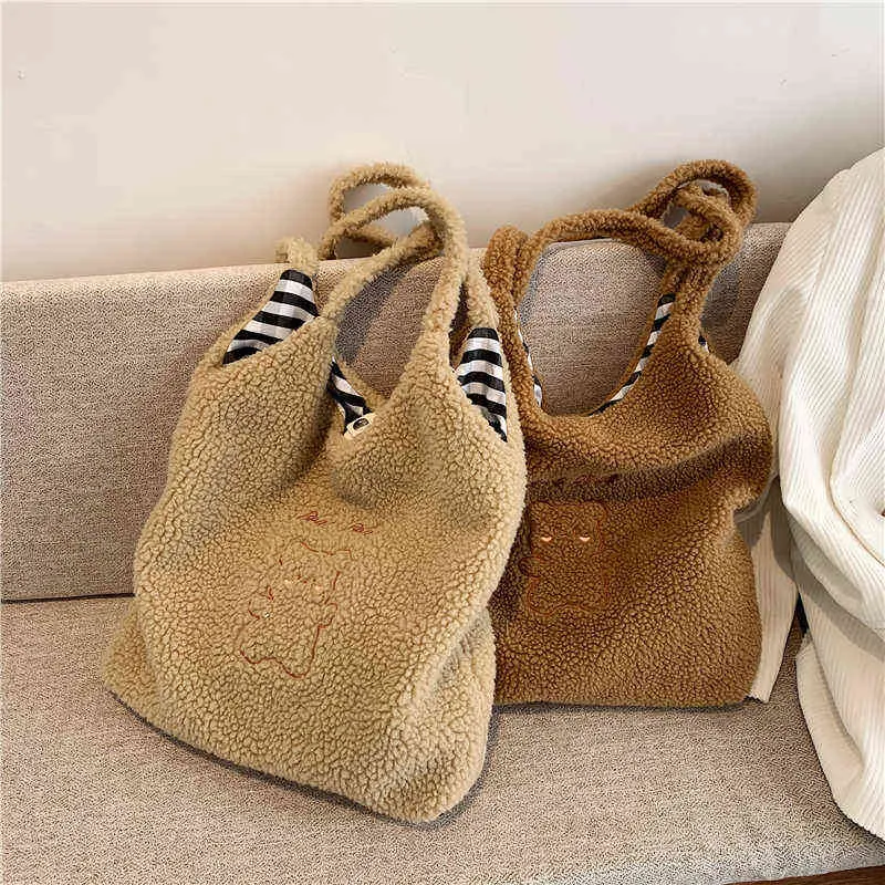 Peluş omuz çantaları kadınlar için basit moda sıcak kumaş büyük kapasiteli alışveriş çantası yumuşak tuval tote bayanlar sevimli ayı çanta 220125