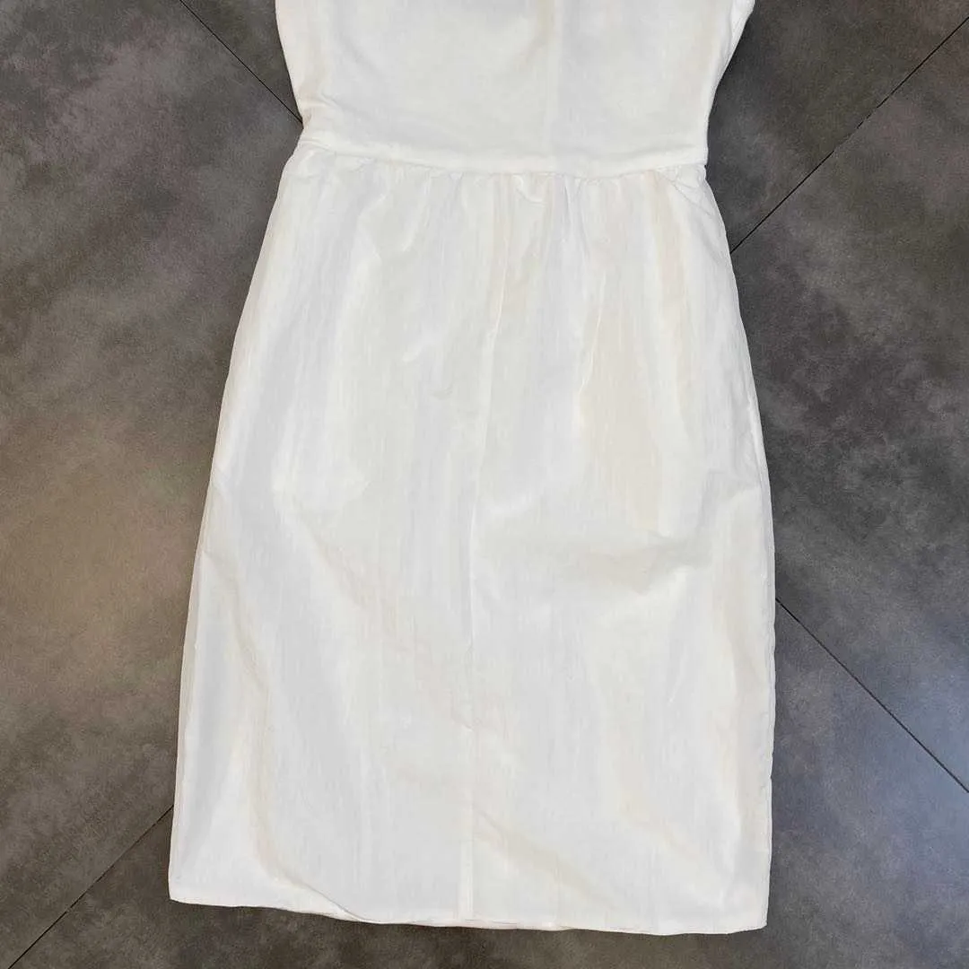 FABPOP Summer Design Sexy Sleeveless Backless Pearls Double Shoulder Strap White High Waist Short Mini Dress GB975 210709