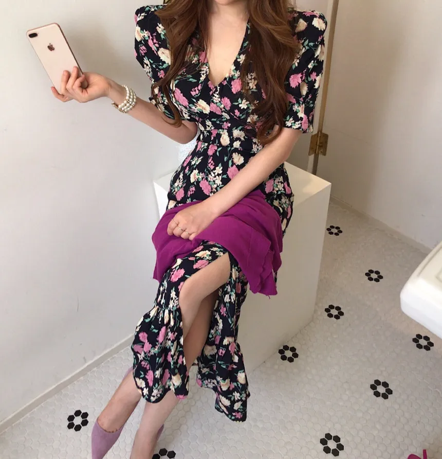 Sommer Damen Sommerkleider Vintage Maxi Kleid Femme Robe Chiffon Floral Split Sexy V-Ausschnitt Kurzarm Koreanische Kleidung 210514