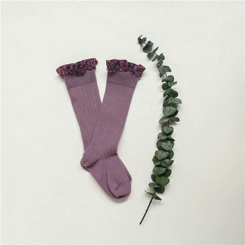 Ankünfte Baby Mädchen Schöne Blumenrohr Socken Frühling Sommer Spitze mittleren Hohe Qualität Marke Kinder 210619