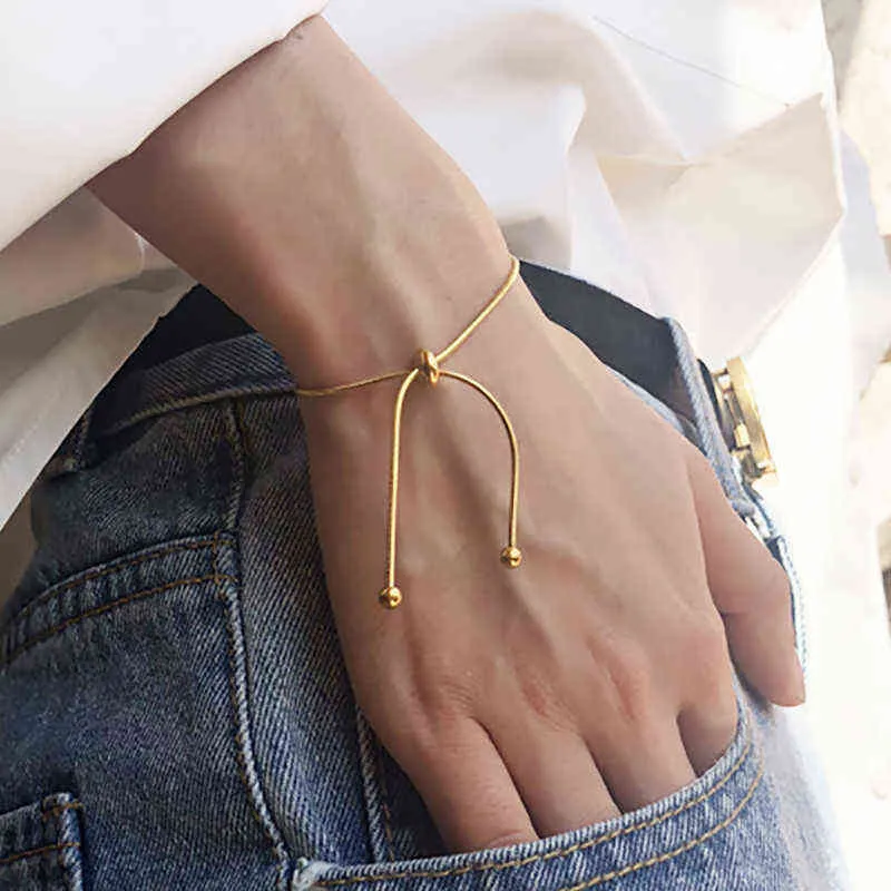 Enkel design titanstål utdragbar justerbar armband guldfärg ormkedja armband för kvinnor flickor män pärlor smycken gåva2461836