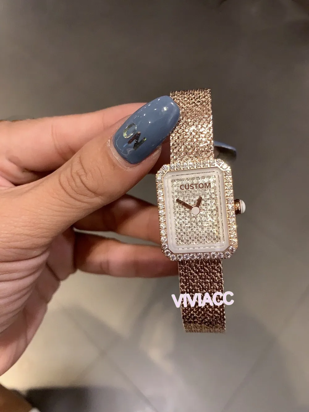 Classic Women Geometric Rectangular Magnet Buckle Watch Lady Full Diamond Quartz Clock Irregular Graphics Mesh Belt Watches 20mm