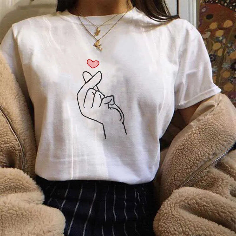 Sommer Frauen Tops Stil Kpop Finger Herz Druck Oansatz Kurzarm Ulzzang Tees Harajuku Mode T Shirt Paar Kleidung X0527