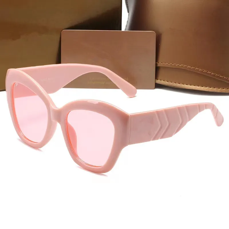 Designer occhiali da sole di lusso con scatola di eleganti bicchieri di alta qualità rossa rosa rosa nera donne UV400 ZX323285W