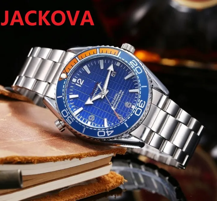 Relogio Masculino montres-bracelets de luxe en acier inoxydable chronographe extérieur batterie à Quartz Moonwatch professionnel 007 Clock3009