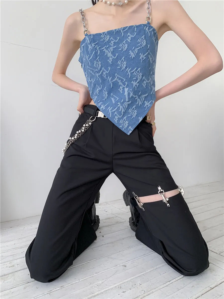 Chaîne en métal Spaghetti Strap Crop Top Asymétrique Jacquard Denim Summer Fashion Blue Tube Cami Vêtements 210427