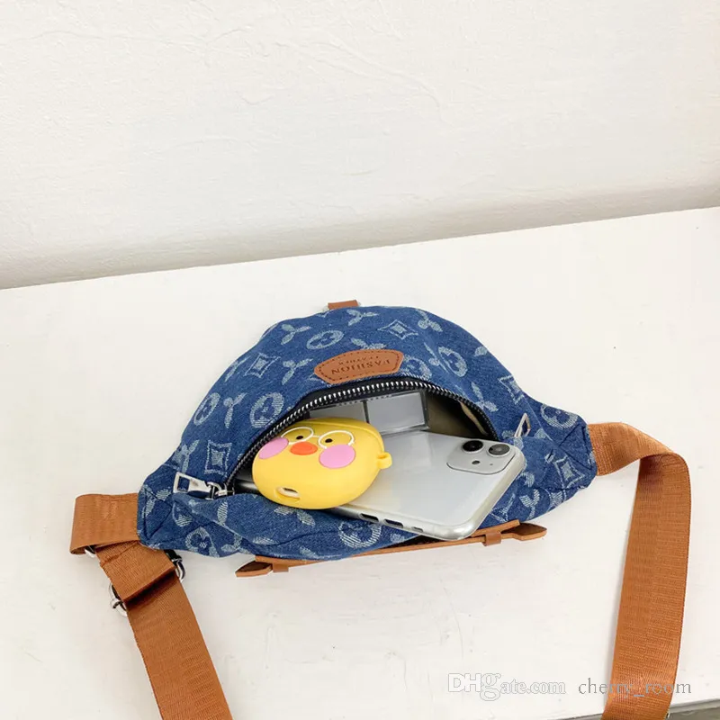Barn designer handväskor höst baby pojkar flickor rutiga byte handväska europa stil barn blomma tryckt bröstsäck mode accessorie3187811