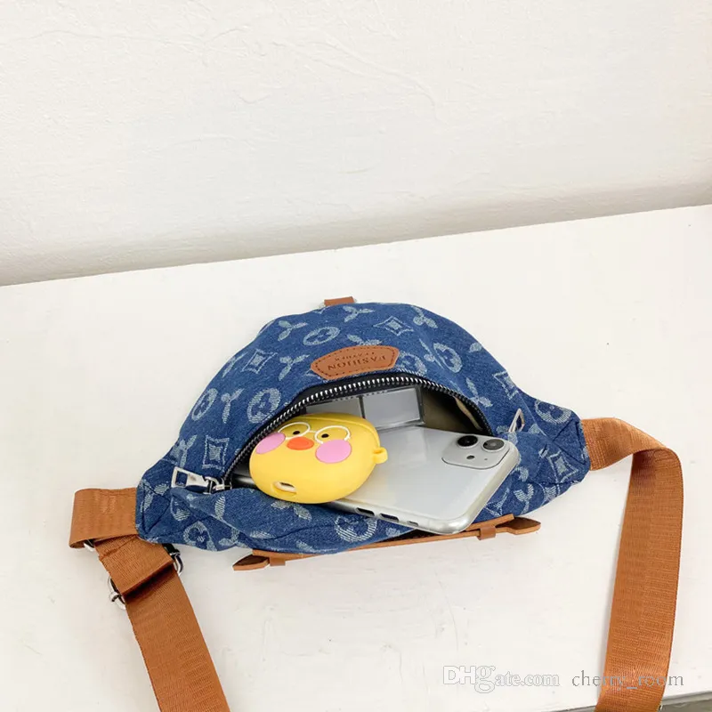 Sacs à main de créateurs pour enfants automne bébé garçons filles sac à main à carreaux style européen enfants sac de poitrine imprimé fleur accessoire de mode1437054