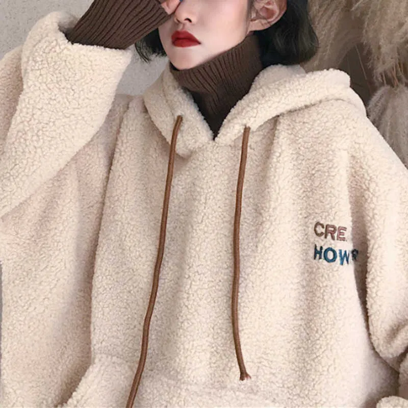 Sudaderas con capucha de lana de cordero para mujer