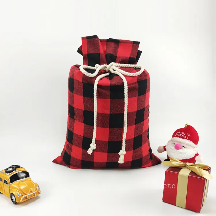 Juldekoration Candy Bag Drawstring Fickor Santa Sacks Festival Förvaringspåsar T2i52786
